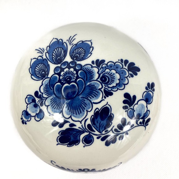 Vintage, Deft Blue Ceramic Ornament, Made in Holland, 4.5" tall with hangar - Picture 1 of 5